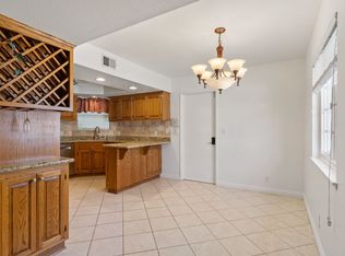 621 N Glenrose Dr, Orange, CA 92869