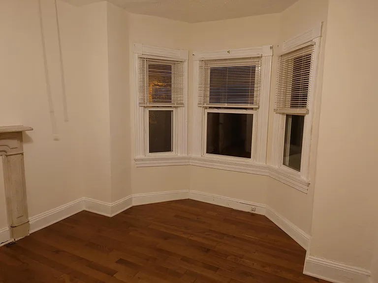 1832 Bolton St #2 — Photo 12