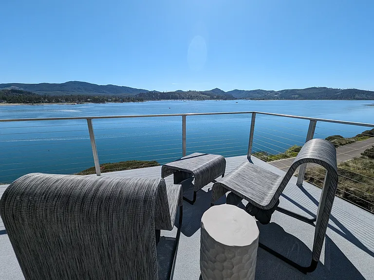 373 Salishan Dr — Photo 31