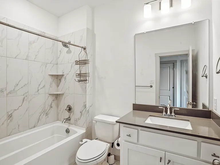 6441 Iron Horse Blvd — Photo 22