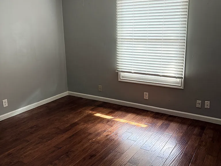 5442 Maple Vis — Photo 12