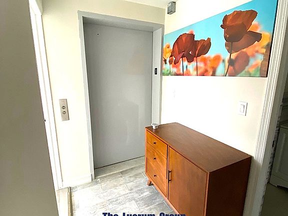 3rd image of 821 9th Ave #Penthouse