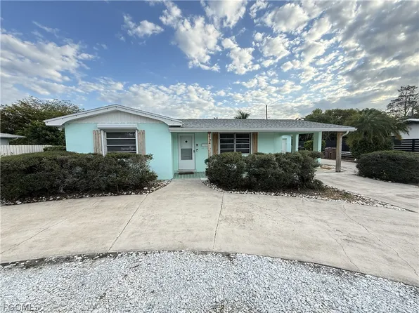 1534 Ricardo Ave, Fort Myers, FL 33901