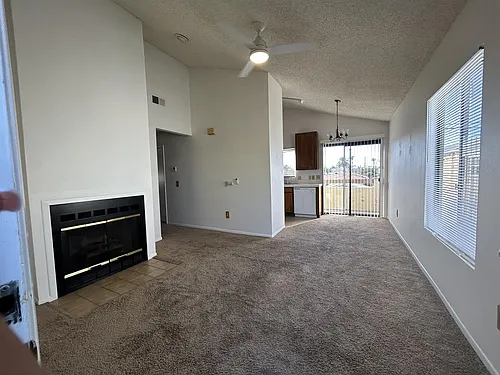 4576 Hawley Blvd #8 Photo 1