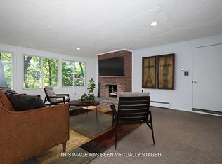 212 Lawn Ter, Mamaroneck, NY 10543
