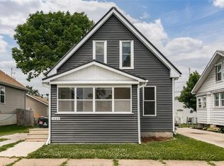 1222 N St SW, Cedar Rapids, IA 52404