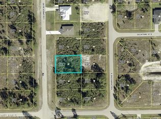 1121 Columbus Blvd S, Lehigh Acres, FL 33974