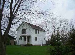 420 18th Ave, Monroe, WI 53566