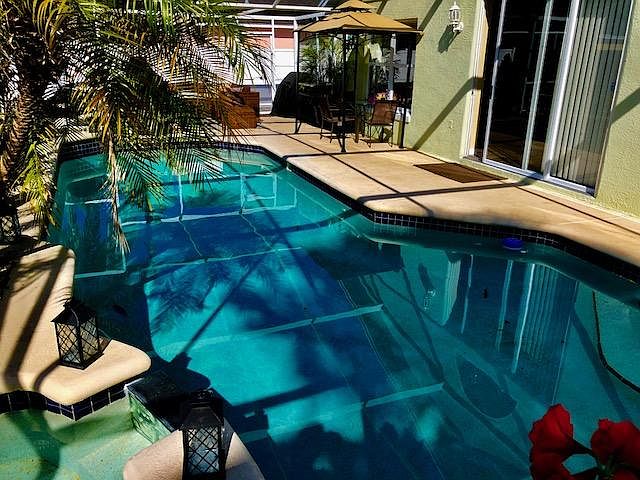 pool
