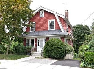 16 Gerlach Pl, Larchmont, NY