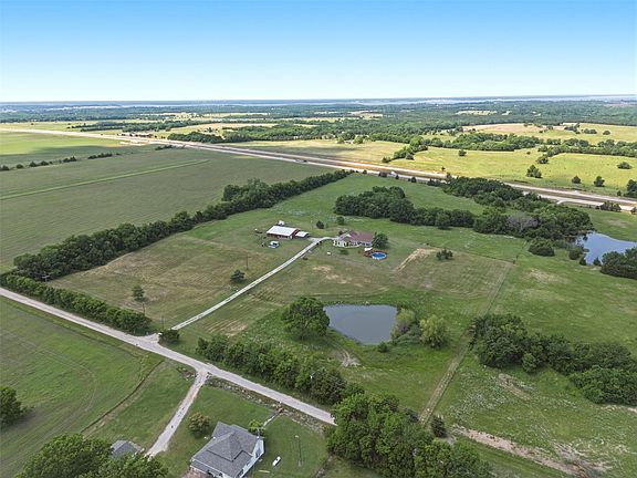 4th image of 643 County Road 2992