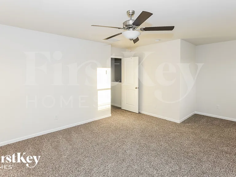 10717 Rivergate Dr NW — Photo 7