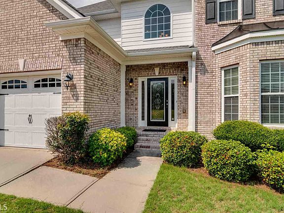 5th image of 923 Yancey Ct