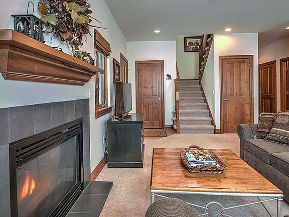 3rd image of 87 Chestnut Ln #87