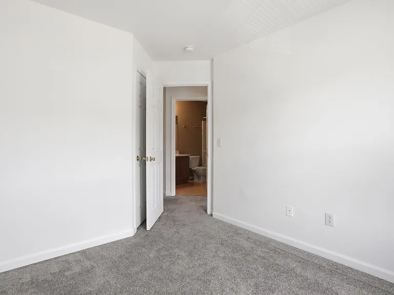 808 Marquette Dr — Photo 20