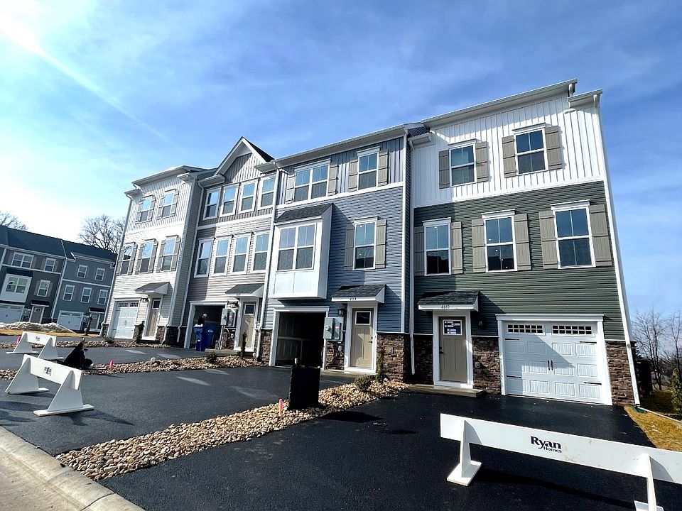 1st image of 4664 Fountainbridge Ct