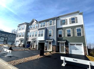 4664 Fountainbridge Ct, Rockingham, VA 22801