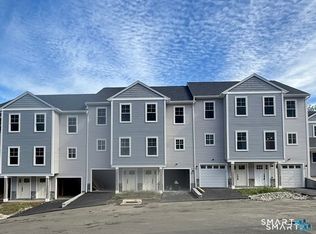 Daybreak Ridge, Shelton, CT 06484