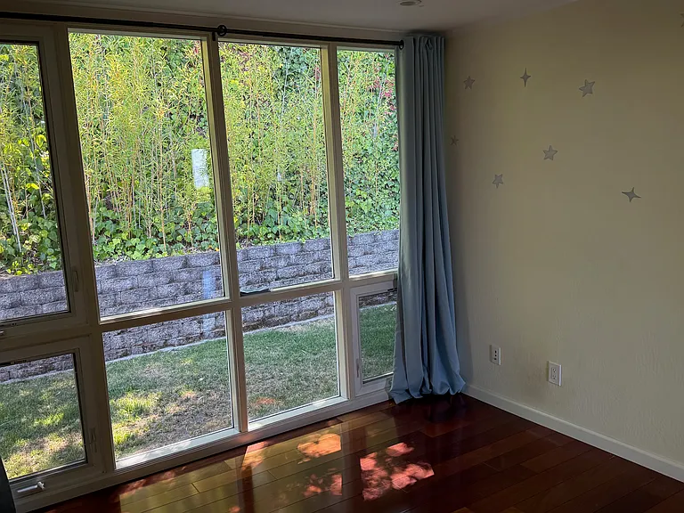800 Buckland Ave — Photo 32