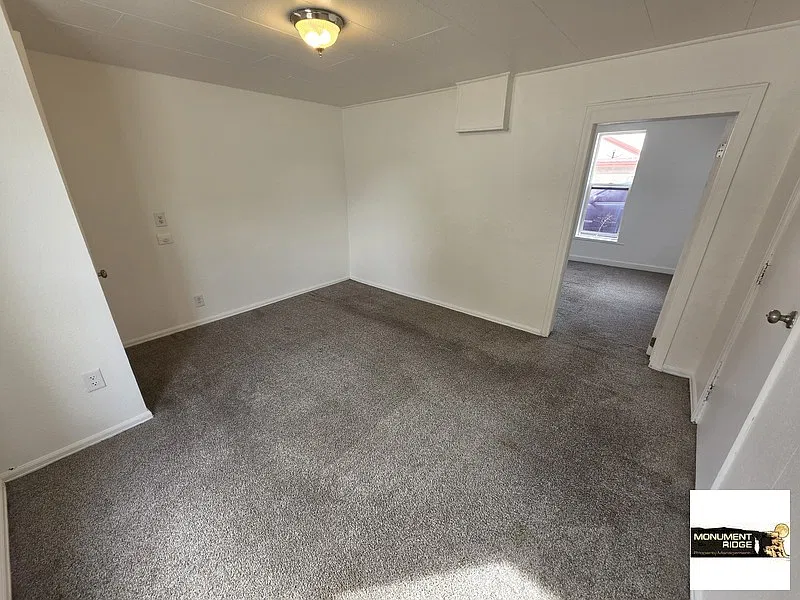 2 bed, 648 sqft, $995 — Photo 3
