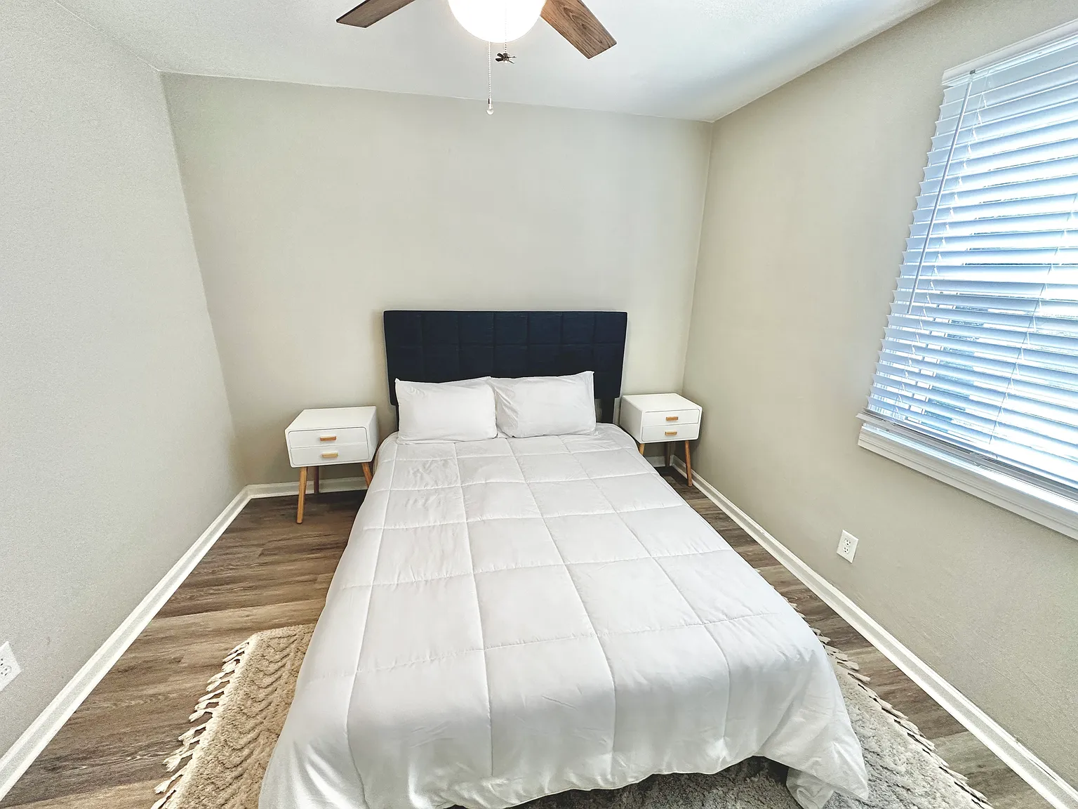 9634 Salem St — Photo 3