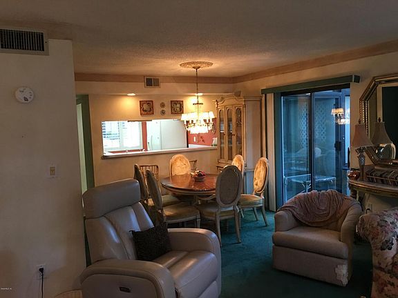 4th image of 3868 NE 17th Street Cir