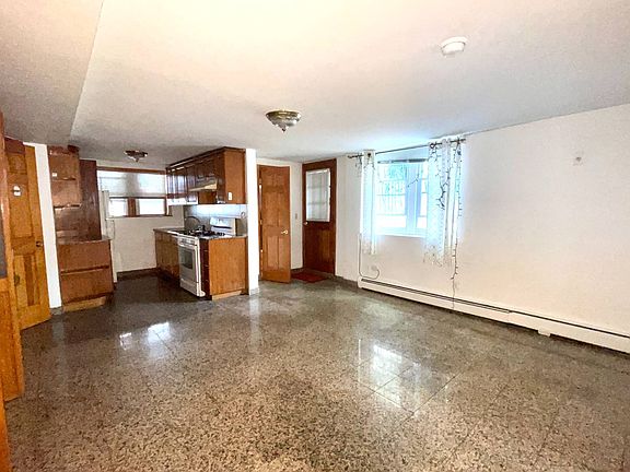 4th image of 1117 Mace Ave