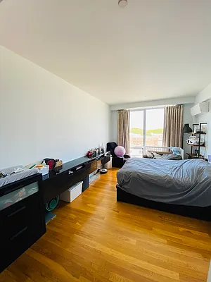 Sold by E House Realty & Management Inc. | media 4