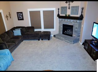 662 Sheffield Dr, Eagle Point, OR 97524