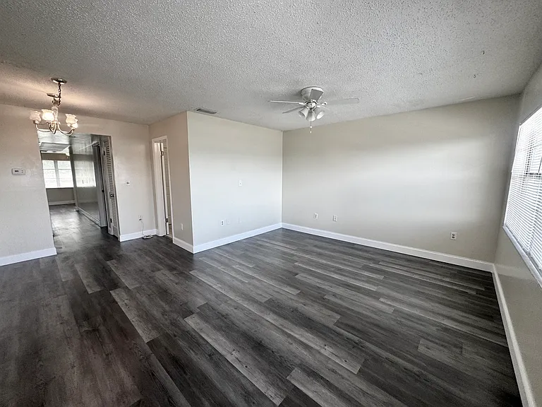 5060 76th Ave N #309 — Photo 18