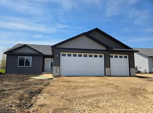 5 Marie Cir, Elysian, MN 56028