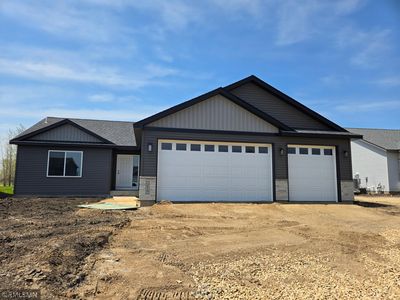 5 Marie Cir, Elysian, MN, 56028