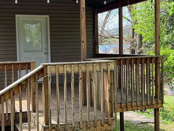 4th image of 421 Wempe Dr