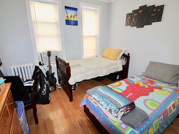 3rd image of 8411 14th Ave APT 2