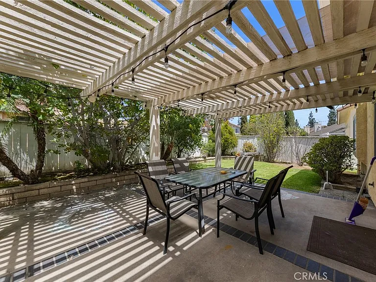 17255 Orangewood Ln — Photo 30