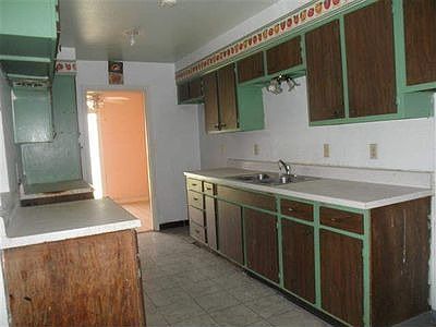 3rd image of 698 W Banyan Ct #A