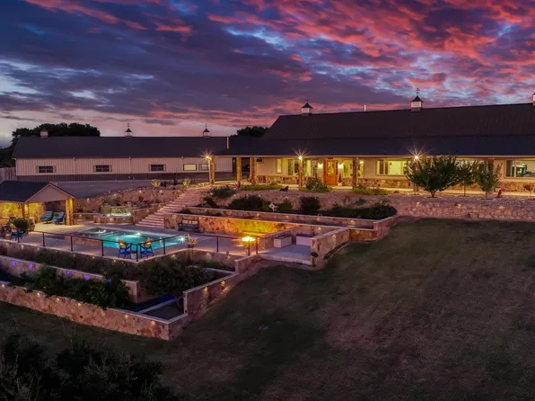 9699 Fm 2481, Bluff Dale, TX 76433