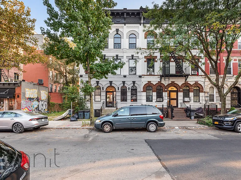 686 Jefferson Ave #2L — Photo 18