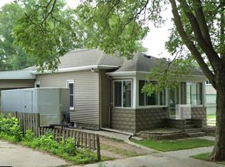 414 N Davison St, Mitchell, SD 57301