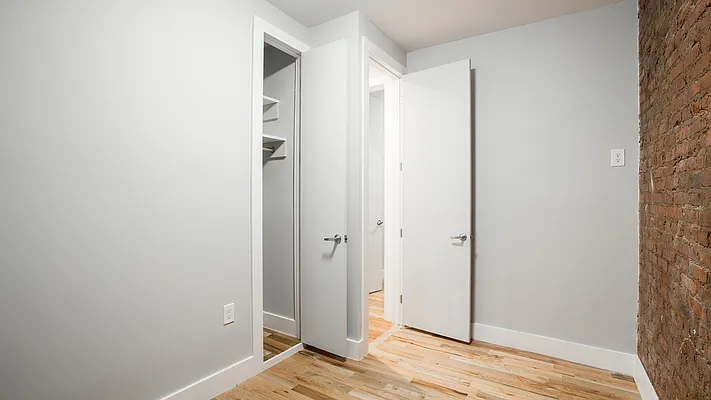 Rented by Nooklyn NYC LLC | media 15