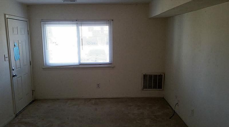 2nd image of 1433 E Ocean View Ave APT 2