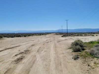 Vic Avenue Stw #D4-40, Lancaster, CA, 93536