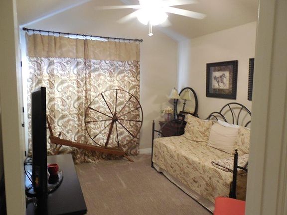 5th image of 1305 Homestead Ln