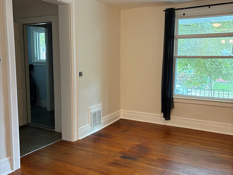 17 Sheffield Ave #1 — Photo 8