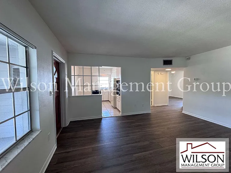 807 Vassar St #D — Photo 5