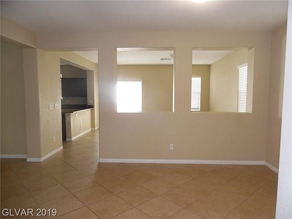 3rd image of 7931 Cape Brett St