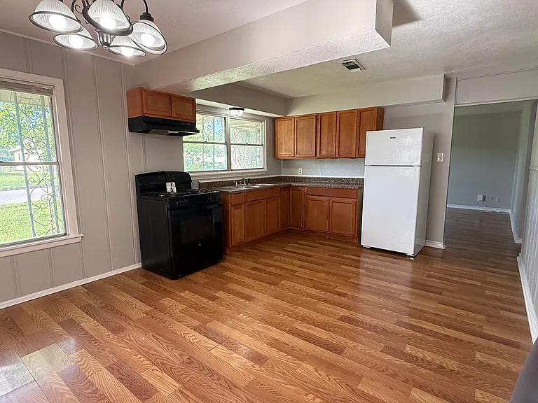 4318 Diamondhead Dr — Photo 5