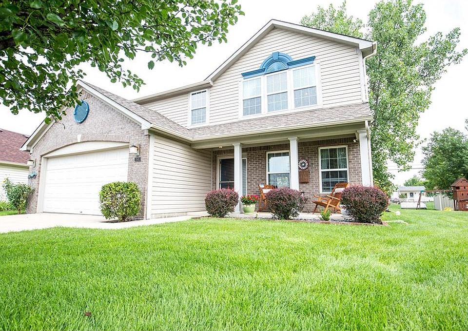 1st image of 2647 Foxbriar Pl