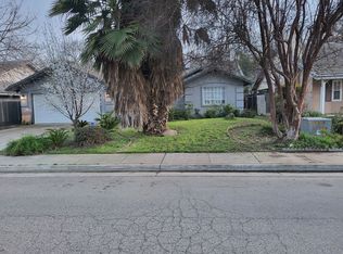 3935 E Laurel Ave, Visalia, CA 93292