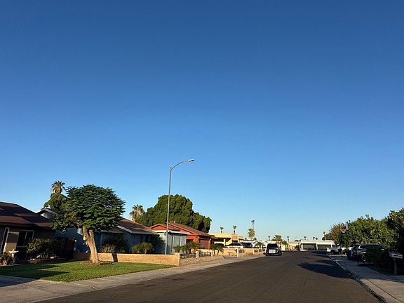 4th image of 1727 W Camino Otero